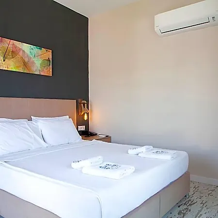 Marin Hotel